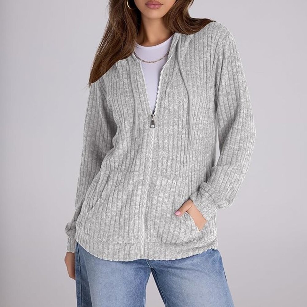 NWT! Super Soft and Comfy Long-Sleeve Hoodie Sweater w/Full-Length Zipper - Med